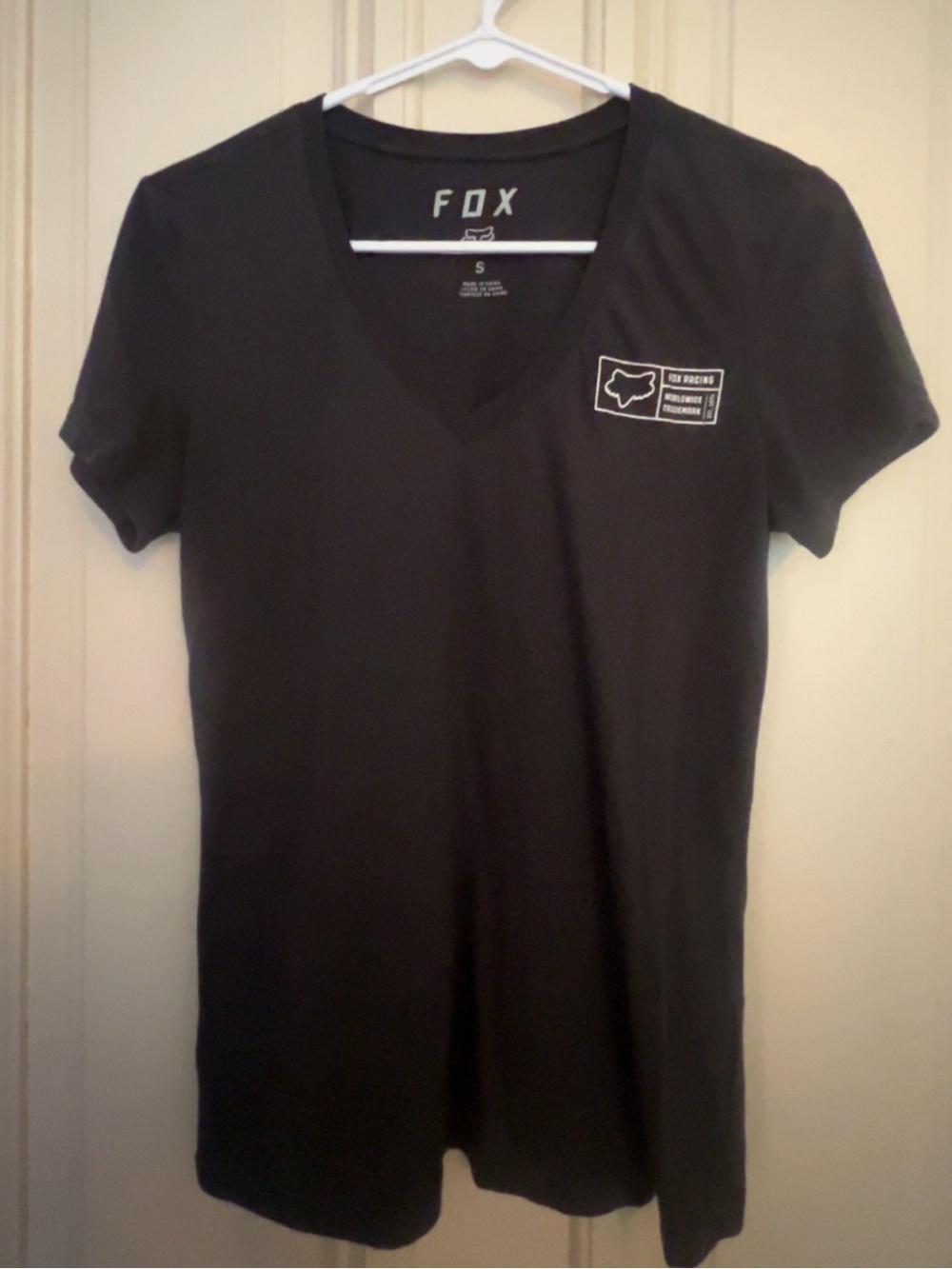 Fox Women's Black V-Neck Tee with White Logo Patch